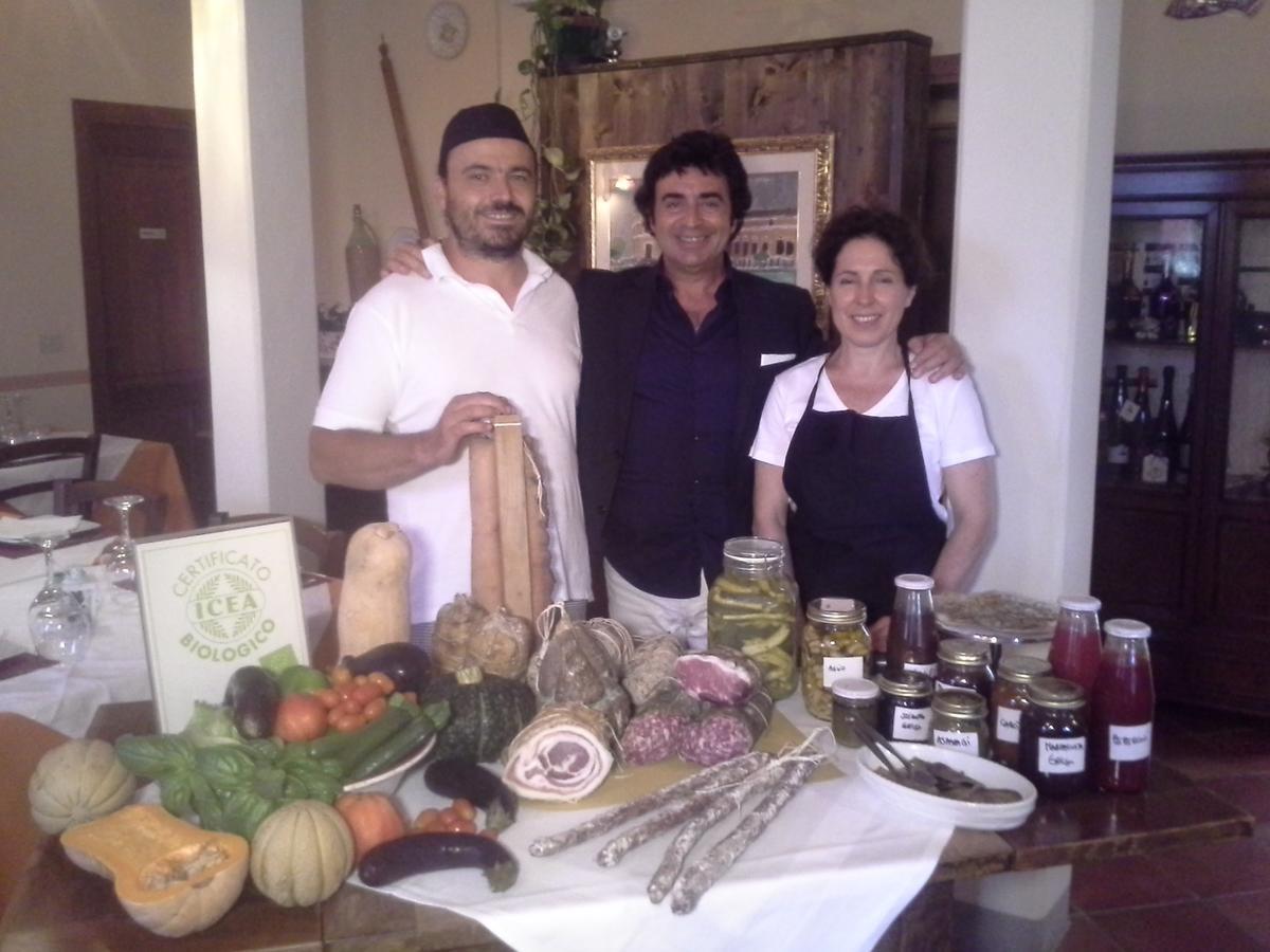 Agriturismo Valle Isola "La Tana Del Gusto" 코마키오 외부 사진