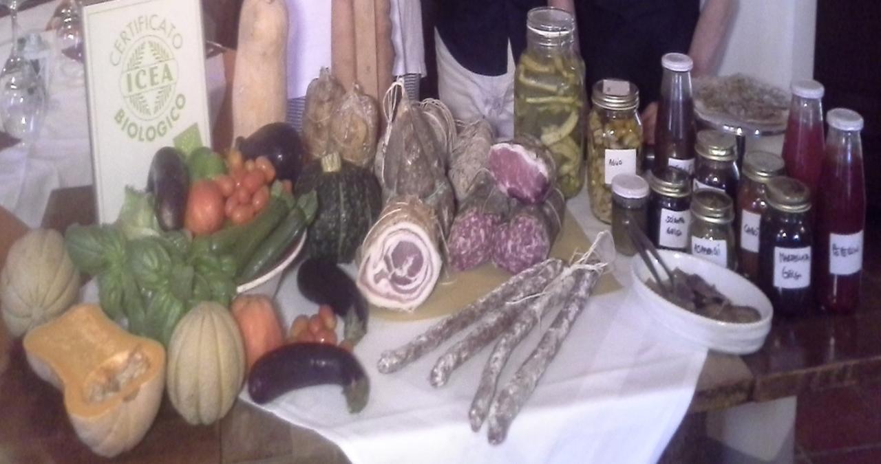 Agriturismo Valle Isola "La Tana Del Gusto" 코마키오 외부 사진